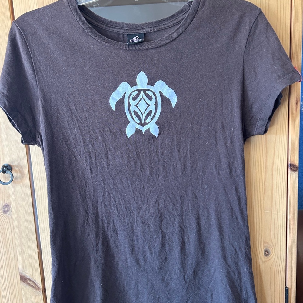 Maui Built Tee Size Small
